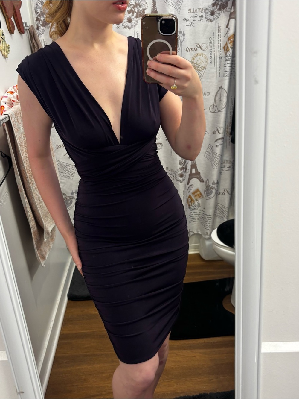 Elegant Deep V Ruched Bodycon Dress - purple